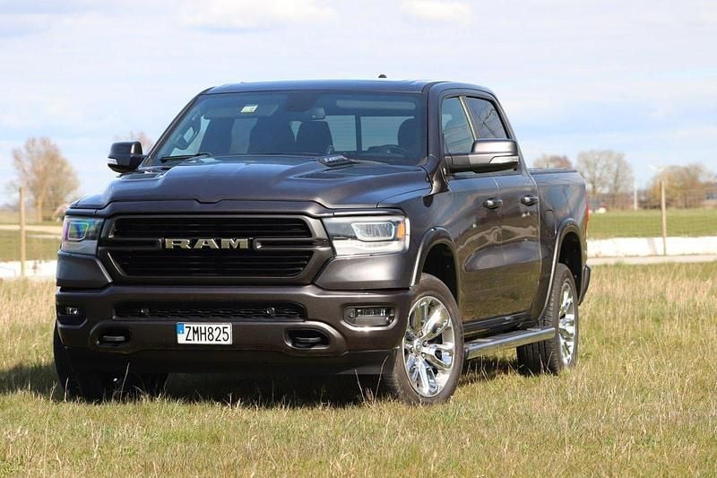 Begagnad 2019 RAM 1500 Pickup | 639 000 kr - Bild 1/4