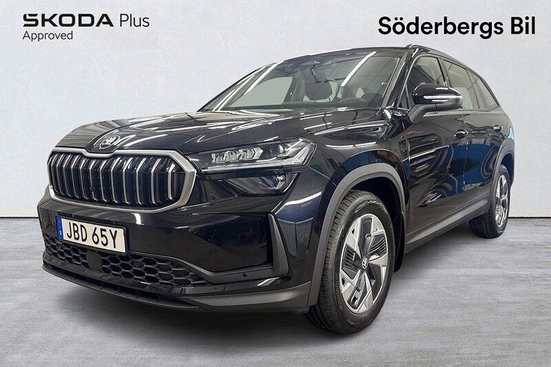 Svart Ny 2024 Skoda Kodiaq Business Line SUV | 434 400 kr (Lite dyr) - Bild 1/4