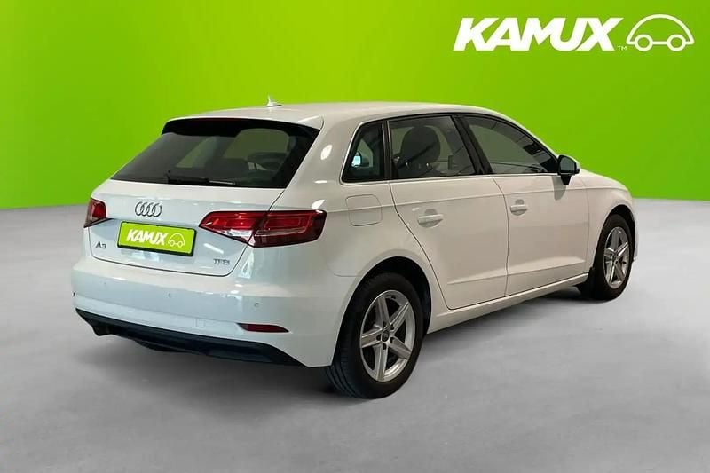 Begagnad Audi A3 Sportback Proline 116 HK (85 kW) 2017 Vit Halvkombi