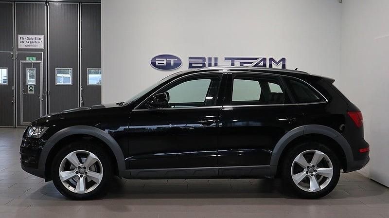 Begagnad Audi Q5 Exclusive 190 HK (139 kW) 2016 Svart (brilliantsvart ) SUV
