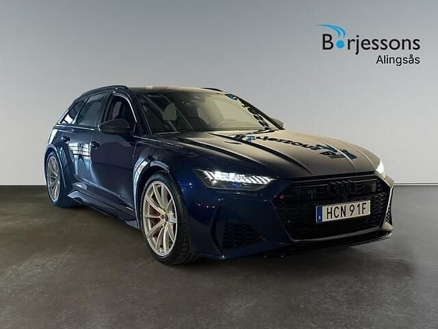 Navarrablå metallic Begagnad 2021 Audi RS6 Premium Kombi | 959 000 kr (Bra pris) - Bild 1/4