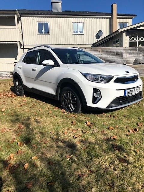 Begagnad Kia Stonic 120 HK (88 kW) 2021 SUV