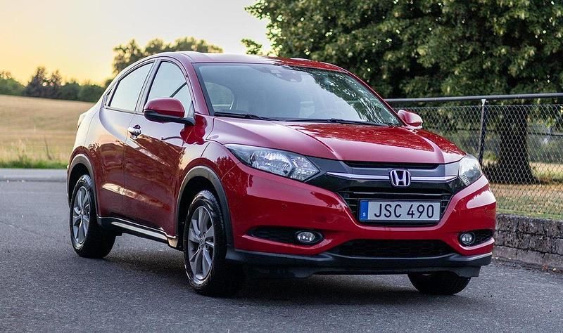 Röd Begagnad 2016 Honda HR-V Elegance SUV | 115 000 kr (Marknadspris) - Bild 1/4