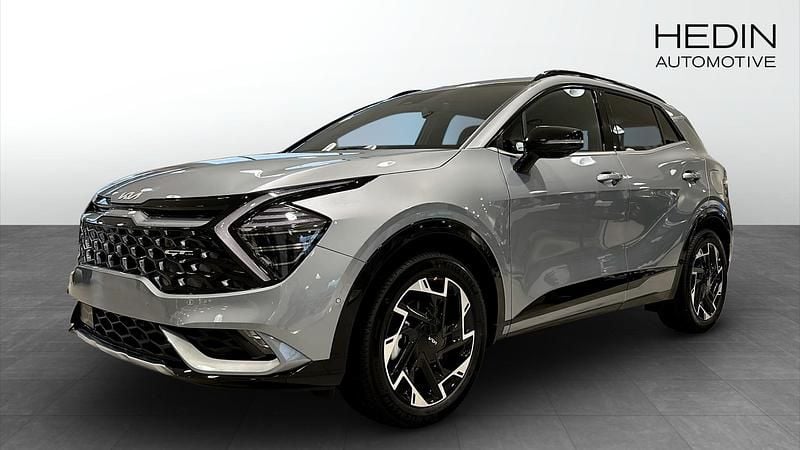 Grå (grey) Ny 2025 Kia Sportage GT-Line SUV | 469 900 kr (Bra pris) - Bild 1/4