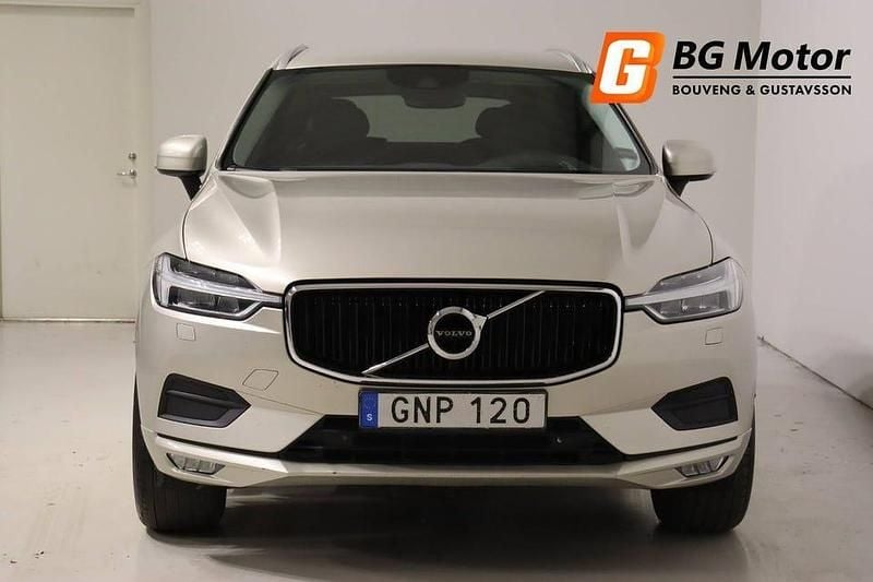Begagnad Volvo XC60 Momentum 190 HK (139 kW) 2018 Ljusbrun SUV