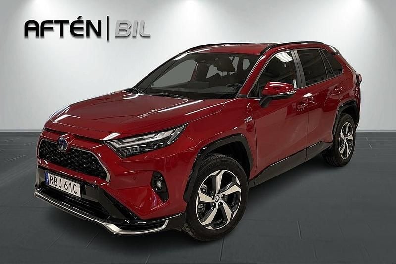 Röd Begagnad 2024 Toyota RAV4 Hybrid Edition SUV | 529 900 kr (Marknadspris) - Bild 1/4
