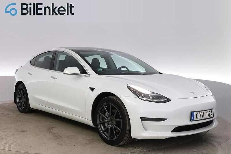Begagnad Tesla Model 3 Long Range AWD 366 kW (498 HK) 2019 Vit Sedan