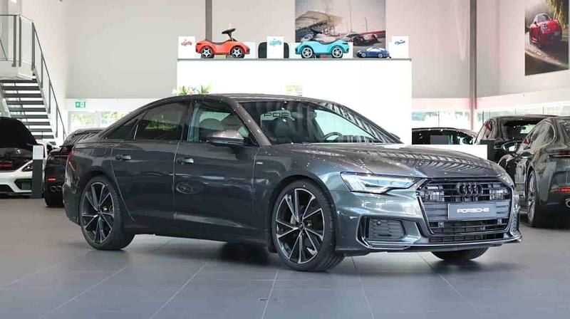 Grå Begagnad 2023 Audi A6 Sedan | 459 000 kr - Bild 1/1