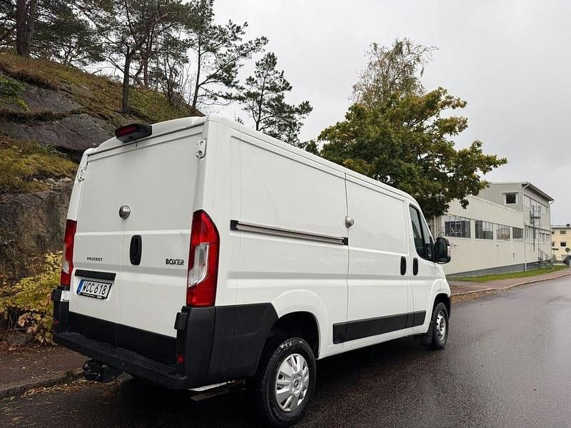 Begagnad Peugeot Boxer 131 HK (96 kW) 2019 Vit Van