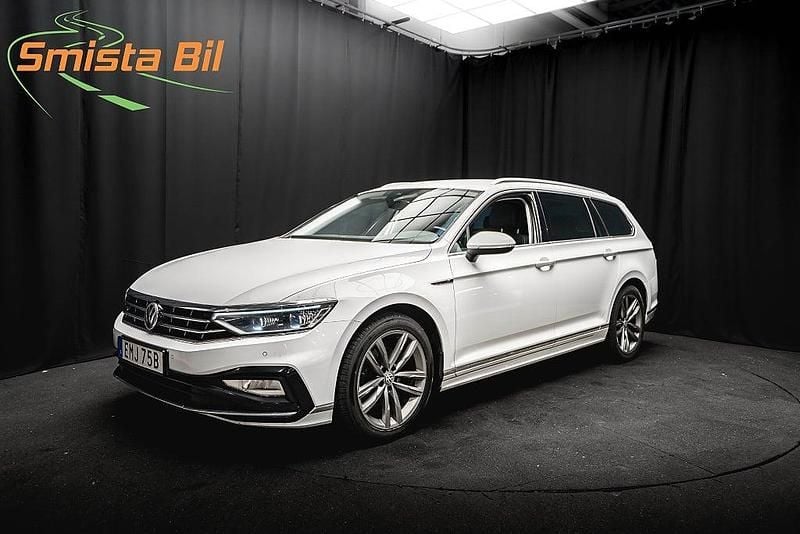 Begagnad VW Passat R-line 190 HK (139 kW) 2020 Vit Kombi