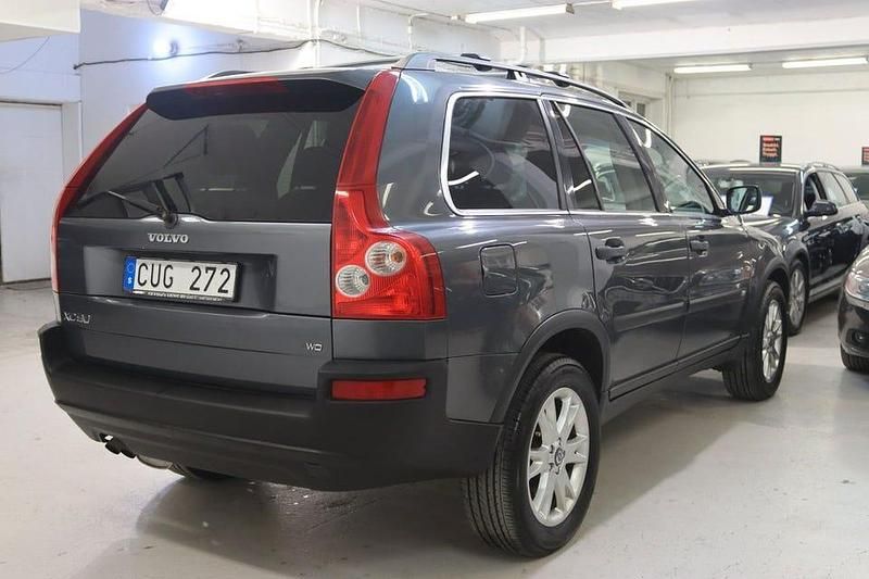 Begagnad Volvo XC90 Standard 209 HK (153 kW) 2006 Mörkgrå (grå) SUV