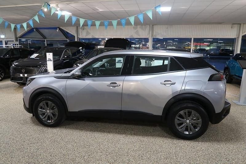 Begagnad Peugeot 2008 Active 131 HK (96 kW) 2021 Grå SUV