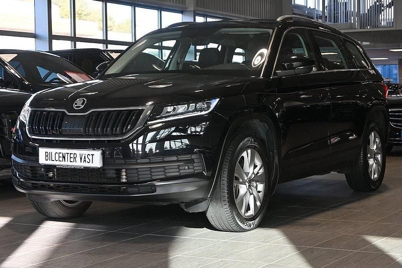 Svart Begagnad 2017 Skoda Kodiaq SUV | 289 000 kr (Bra pris) - Bild 1/4