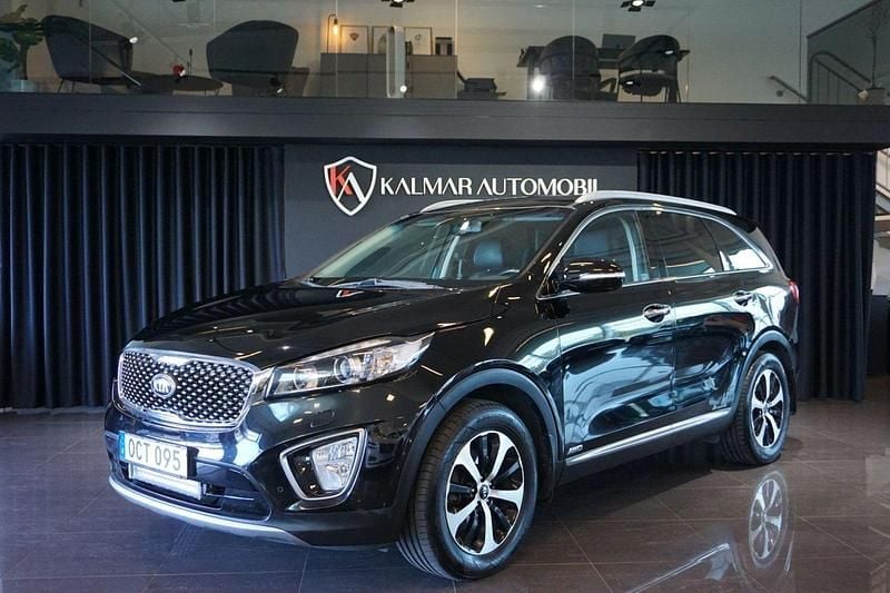 Svart Begagnad 2016 Kia Sorento 2 SUV | 229 900 kr (Bra pris) - Bild 1/4