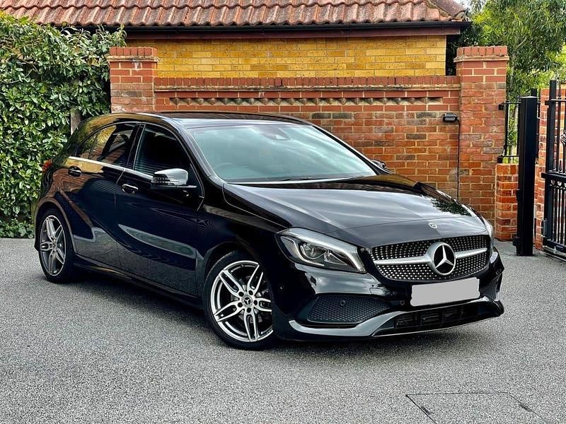 Begagnad 2018 Mercedes A180 | 158 000 kr (Marknadspris) - Bild 1/4