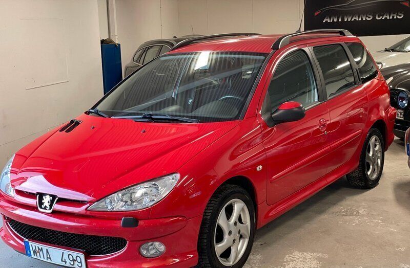 Röd Begagnad 2005 Peugeot 206 Kombi | 23 900 kr (Marknadspris) - Bild 1/4