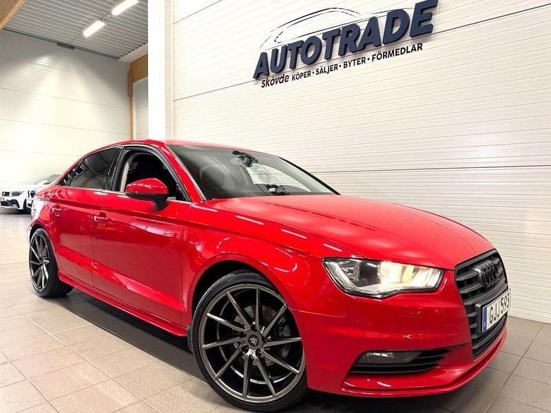 Röd Begagnad 2014 Audi A3 Proline Sedan | 144 900 kr (Marknadspris) - Bild 1/4