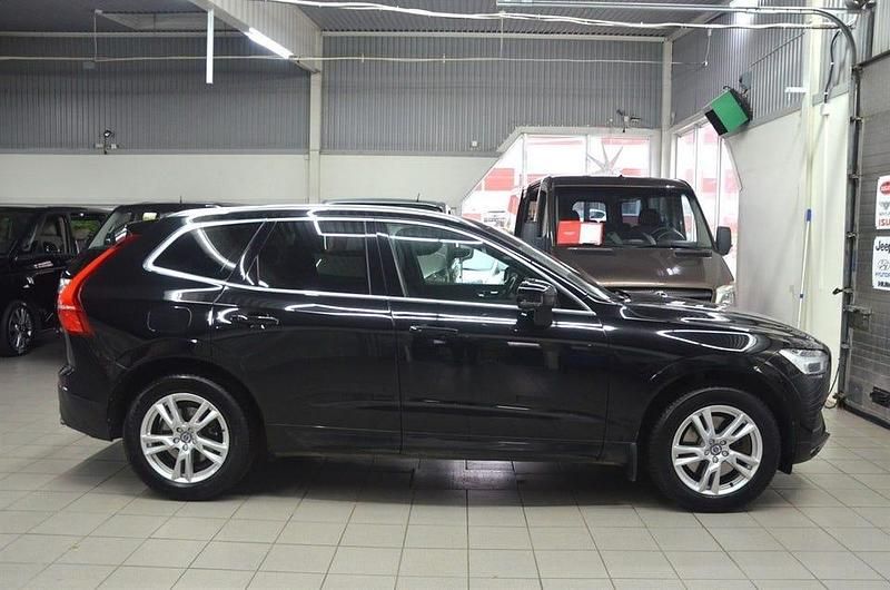Begagnad Volvo XC60 190 HK (139 kW) 2017 Svart SUV