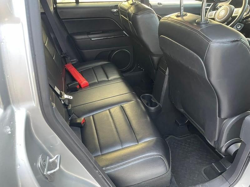 Begagnad Jeep Compass 156 HK (114 kW) 2012 SUV