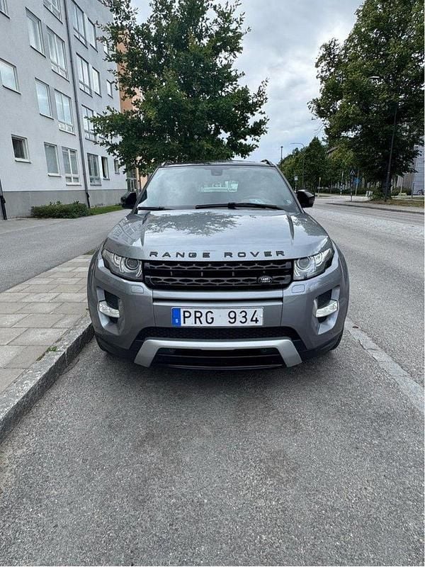 Grå Begagnad 2013 Land Rover Range Rover evoque Dynamic SUV | 159 000 kr (Marknadspris) - Bild 1/4
