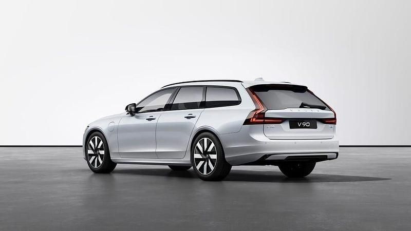 Ny Volvo V90 Plus 355 HK (261 kW) 2025 Vit Kombi