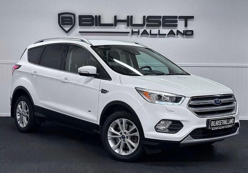 Vit Begagnad 2017 Ford Kuga Titanium SUV | 129 900 kr (Marknadspris) - Bild 1/2