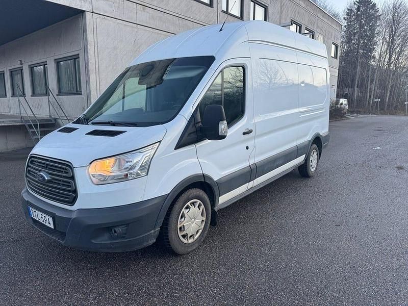 Vit Begagnad 2018 Ford Transit Van | 139 900 kr (Superpris) - Bild 1/4