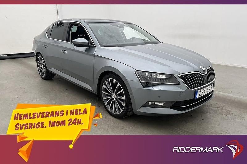 Grå Begagnad 2018 Skoda Superb Business Line Halvkombi | 249 700 kr (Bra pris) - Bild 1/3