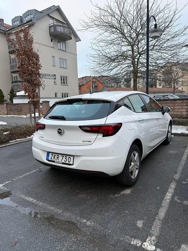 Begagnad Opel Astra 105 HK (77 kW) 2019
