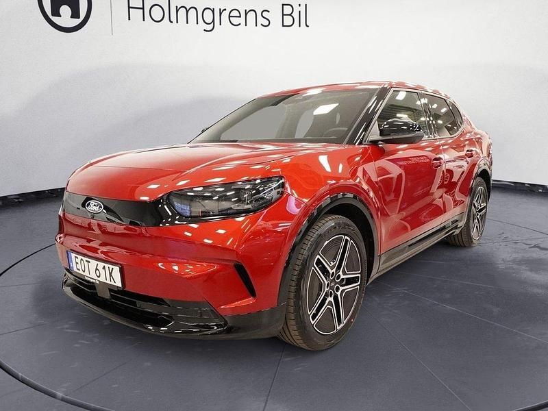 Röd/orange Begagnad 2024 Ford Capri Premium Sedan | 569 800 kr (Marknadspris) - Bild 1/4