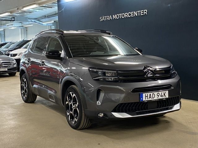 Grå Begagnad 2023 Citroën C5 Aircross PureTech SUV | 309 900 kr (Lite dyr) - Bild 1/4
