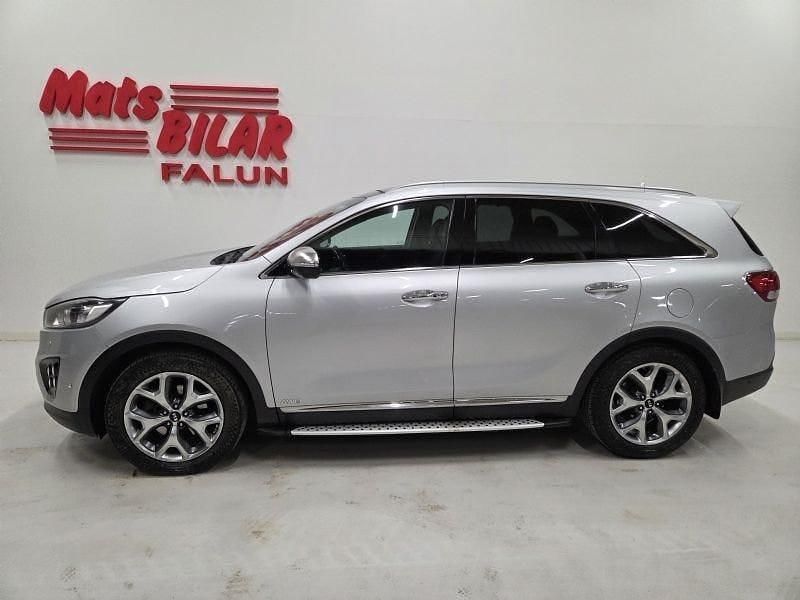 Grå Begagnad 2016 Kia Sorento SUV | 269 900 kr (Dyr) - Bild 1/4