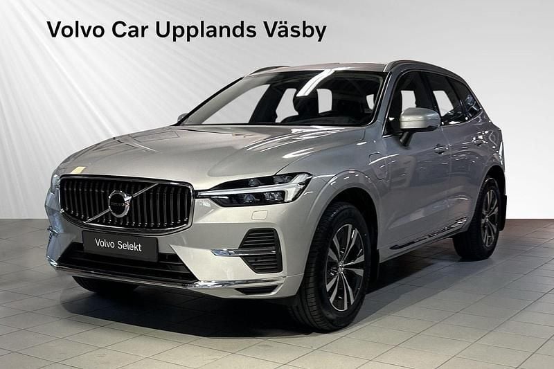 Silver Begagnad 2024 Volvo XC60 Core SUV | 529 900 kr (Marknadspris) - Bild 1/3