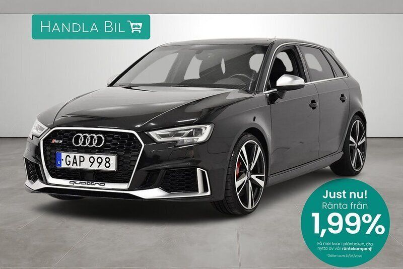 Svart Begagnad 2018 Audi RS3 Comfort Halvkombi | 389 900 kr (Superpris) - Bild 1/4
