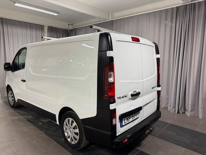 Begagnad Renault Trafic 125 HK (91 kW) 2018 Vit Minibuss