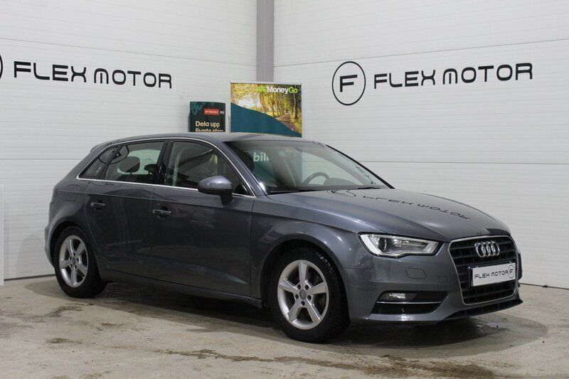 Begagnad 2015 Audi A3 Sportback Ambition Halvkombi | 149 800 kr (Marknadspris) - Bild 1/4