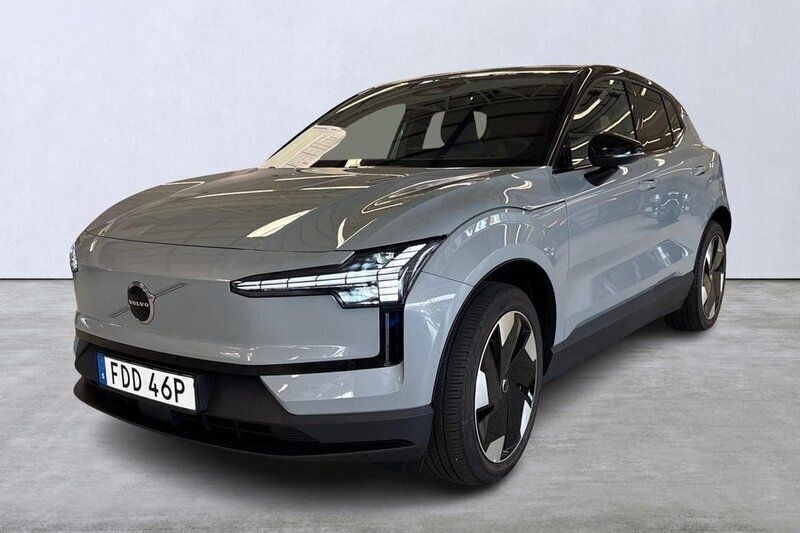 Grå Begagnad 2024 Volvo EX30 Plus SUV | 365 000 kr (Superpris) - Bild 1/4