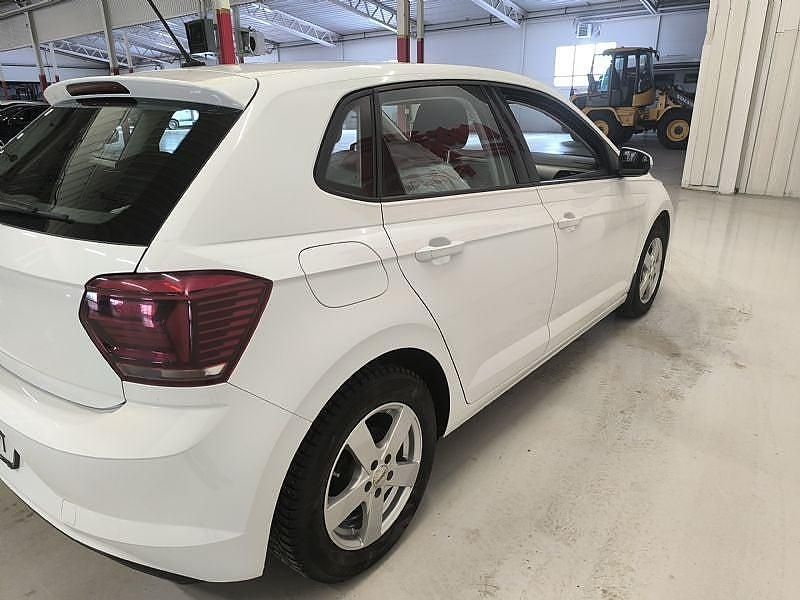 Begagnad VW Polo 95 HK (69 kW) 2019 Vit Halvkombi