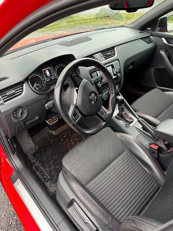 Begagnad Skoda Octavia RS 184 HK (135 kW) 2015 Halvkombi