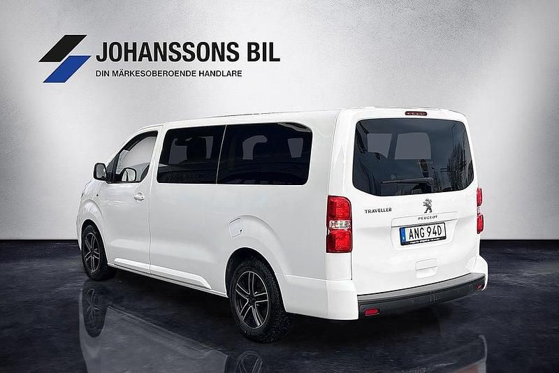 Begagnad Peugeot Traveller Business-Line 145 HK (106 kW) 2022 Vit Minibuss
