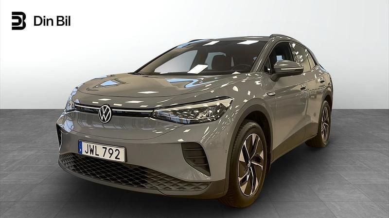 Grå Begagnad 2022 VW ID.4 Pro SUV | 329 800 kr (Marknadspris) - Bild 1/4