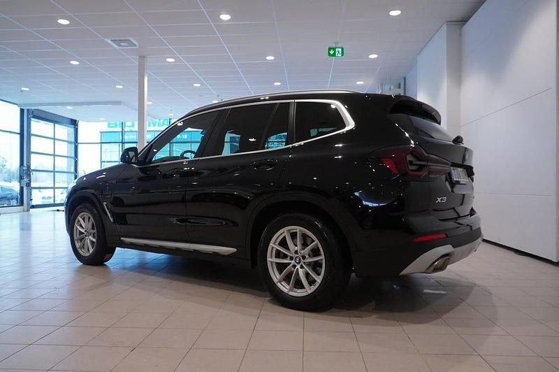 Begagnad BMW X3 184 HK (135 kW) 2023 Svart ii SUV