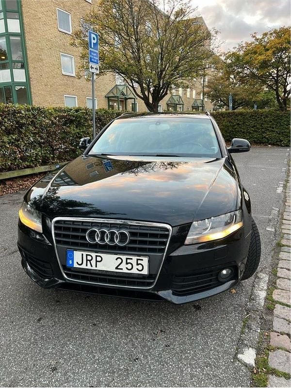 Svart Begagnad 2009 Audi A4 Kombi | 38 000 kr (Marknadspris) - Bild 1/4