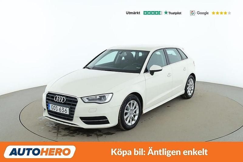 Vit Begagnad 2015 Audi A3 Sportback Attraction Halvkombi | 109 000 kr (Marknadspris) - Bild 1/4