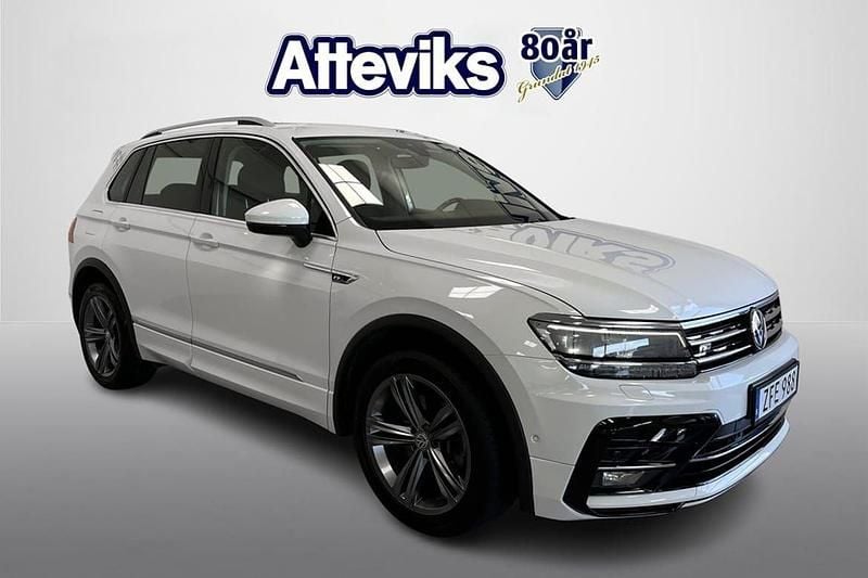Vit Begagnad 2018 VW Tiguan Highline SUV | 229 000 kr (Marknadspris) - Bild 1/4