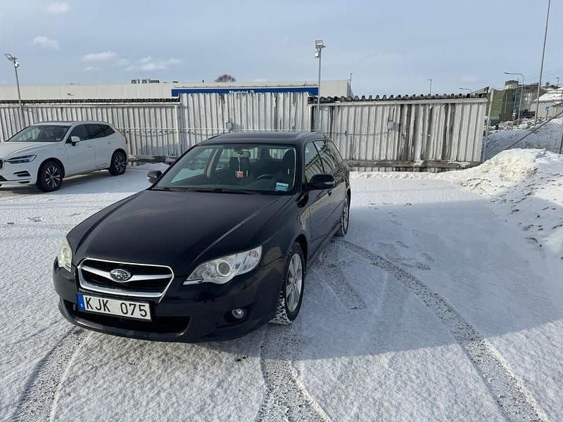 Begagnad Subaru Legacy 173 HK (127 kW) 2008 Kombi