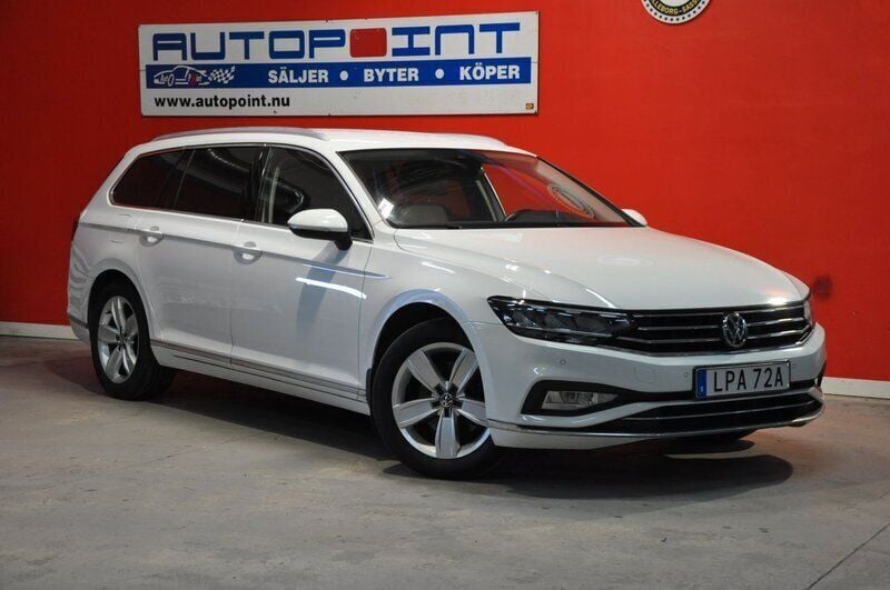 Vit Begagnad 2020 VW Passat GT Kombi | 277 800 kr (Marknadspris) - Bild 1/4