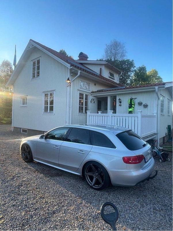 Begagnad 2010 Audi A4 Kombi | 70 000 kr (Dyr) - Bild 1/3