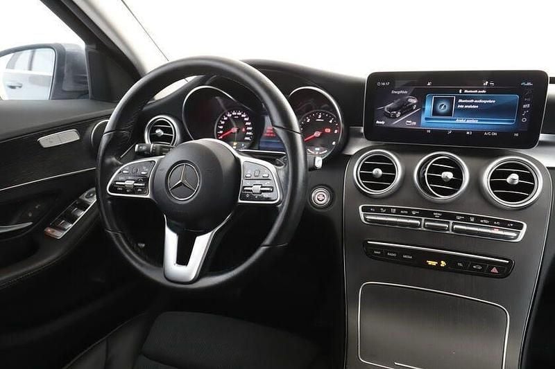 Begagnad Mercedes C300e 306 HK (225 kW) 2021