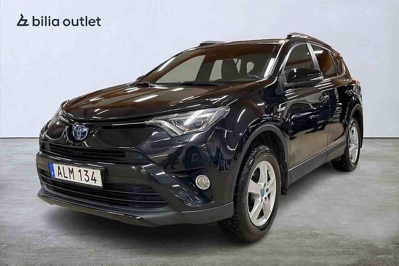 Svart Begagnad 2018 Toyota RAV4 Hybrid SUV | 198 900 kr (Superpris) - Bild 1/1